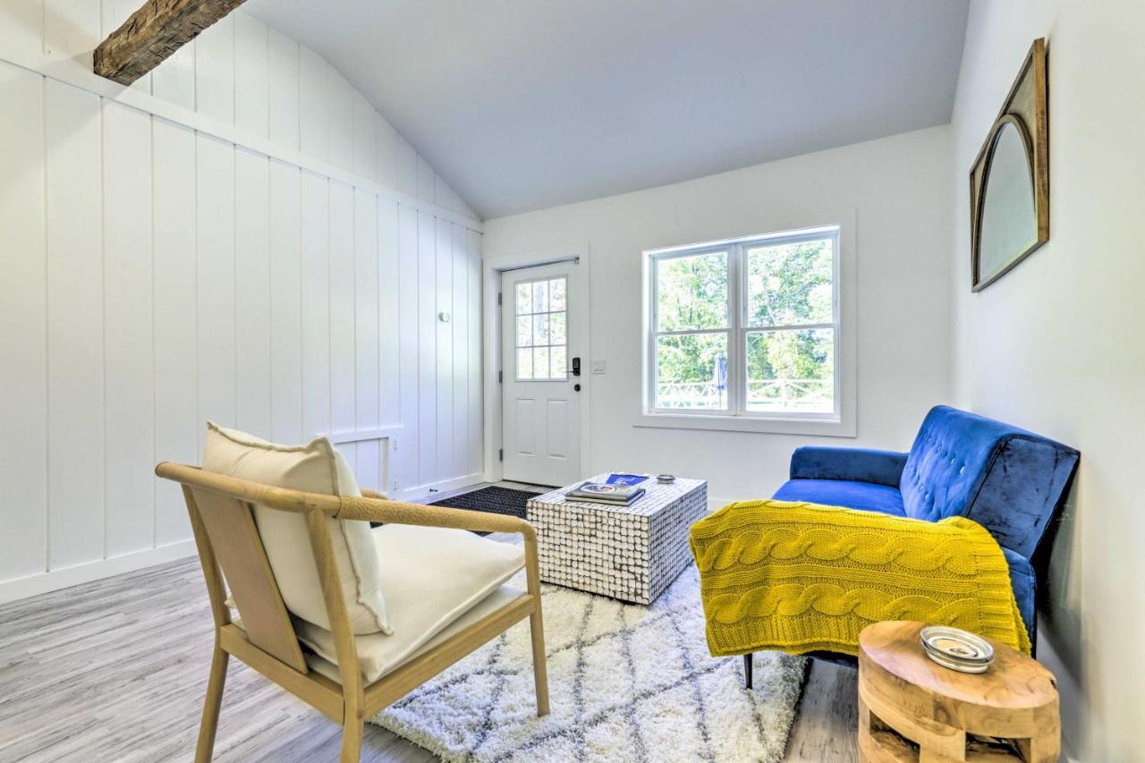 Modern Escape With Fire Pit, Near Lake Waramaug Kent Exterior photo