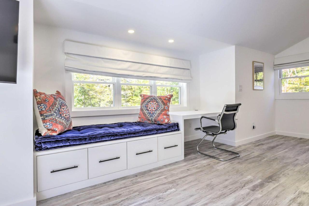 Modern Escape With Fire Pit, Near Lake Waramaug Kent Exterior photo